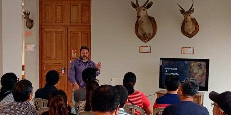 Charla “Madres de la Naturaleza”