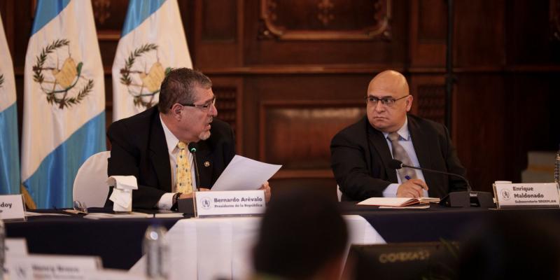El estado de los proyectos fue presentado por el subsecretario de Inversión para el Desarrollo, Enrique Maldonado. 