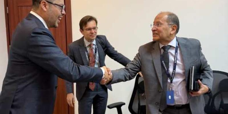 El CIV abre sus puertas a misión del Fondo Monetario Internacional