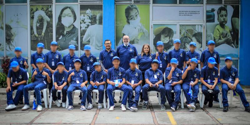 Residencia Onice II celebra su noveno aniversario con una gira recreativa y educativa en Guatemala