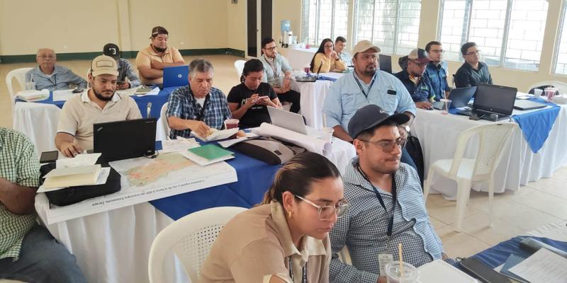 Técnicos de Zacapa capacitados en sistemas de información geográfica