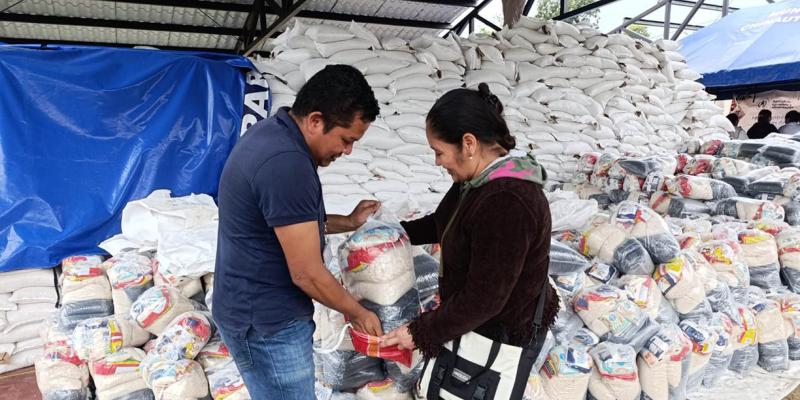Más de 6 mil familias de Chinautla reciben raciones de alimentos