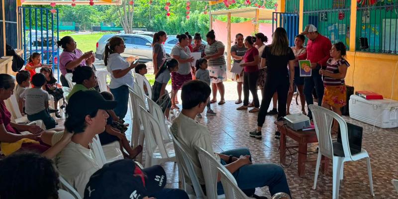 Fortalecen conocimientos en nutrición y producción pecuaria en centro educativo de Retalhuleu