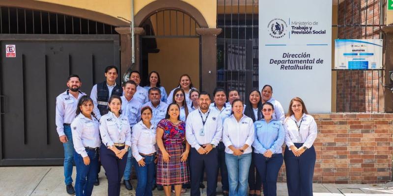 La ministra de Trabajo y Previsión Social, Miriam Roquel, supervisó la nueva sede de la Dirección Departamental del Ministerio de Trabajo y Previsión Social en Retalhuleu.