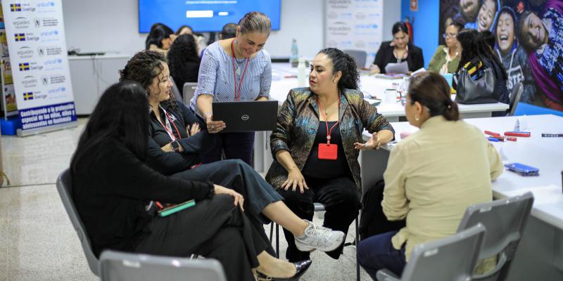 Actualizan guías para fortalecer el acompañamiento a familias de acogimiento temporal