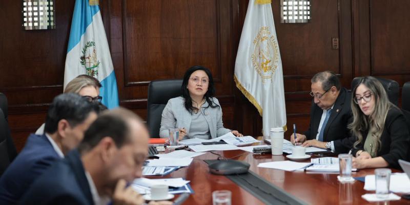 MINAPA prepara la próxima evaluación de la calificadora Fitch Ratings