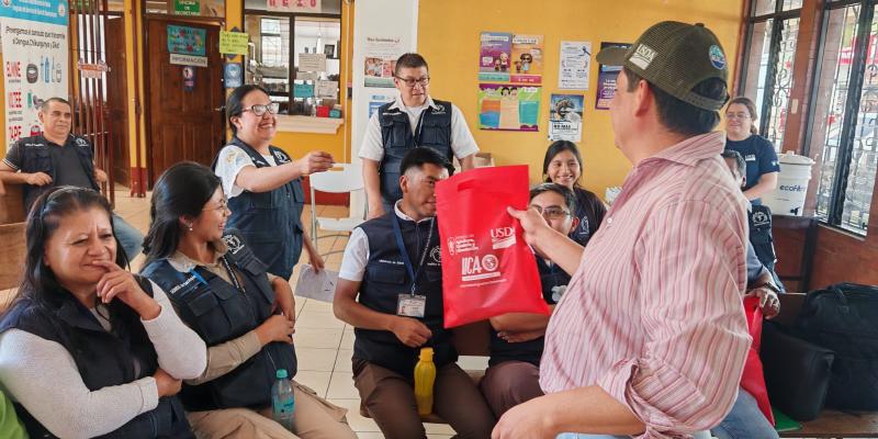 Personal de salud de Sacatepéquez capacitado en detección del Gusano Barrenador