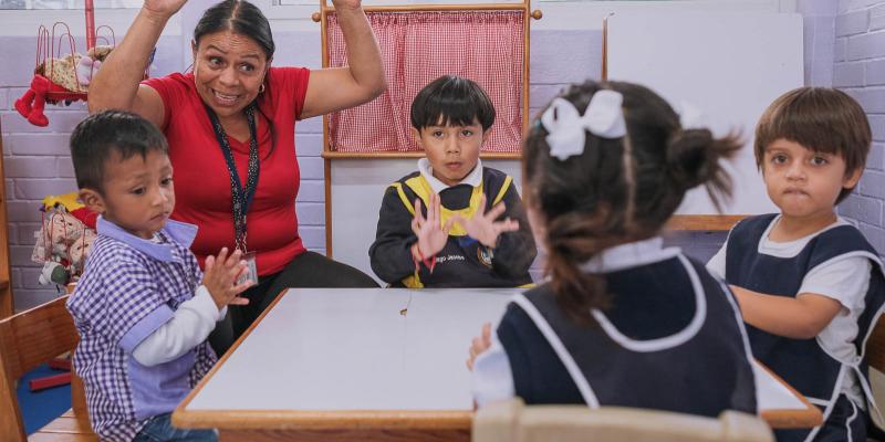 Atención multidisciplinaria favorece a la niñez y adolescencia con discapacidad 