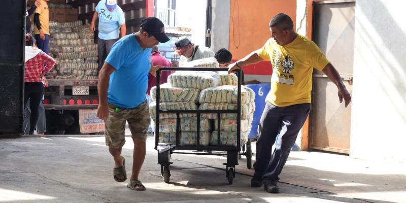Programa APA dará incentivos alimentarios a más de ocho mil familias