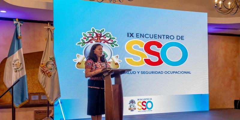 La ministra de Trabajo y Previsión Social, Miriam Roquel participó en el acto de apertura.