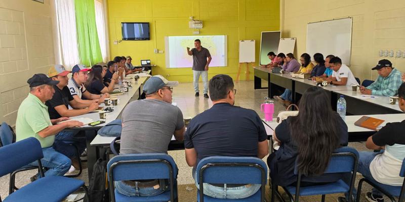 Tecnifican el monitoreo agroclimático en beneficio de los agricultores de Chiquimula