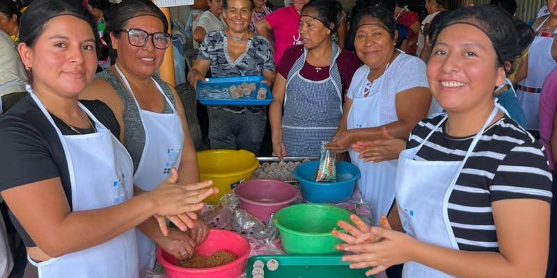 Transforman el tamarindo en dulces típicos para impulsar la economía comunitaria