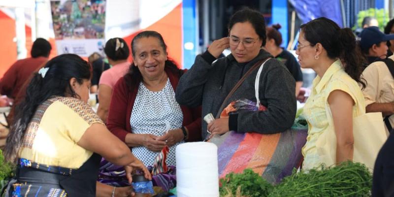 ¡El campo hace una parada en Villa Canales!