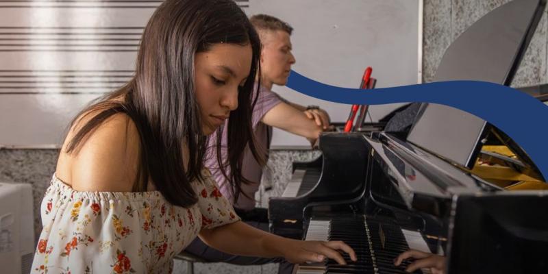 Maestros internacionales fortalecen el talento pianístico guatemalteco