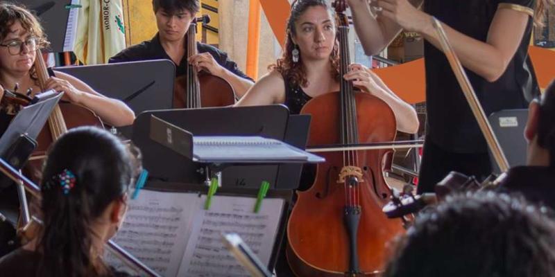 Orquesta Sinfónica Regional de Oriente inspira a estudiantes con concierto