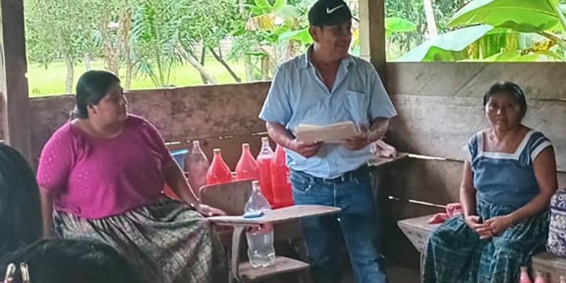 Productores de San Luis, Petén, capacitados en sistemas agroforestales