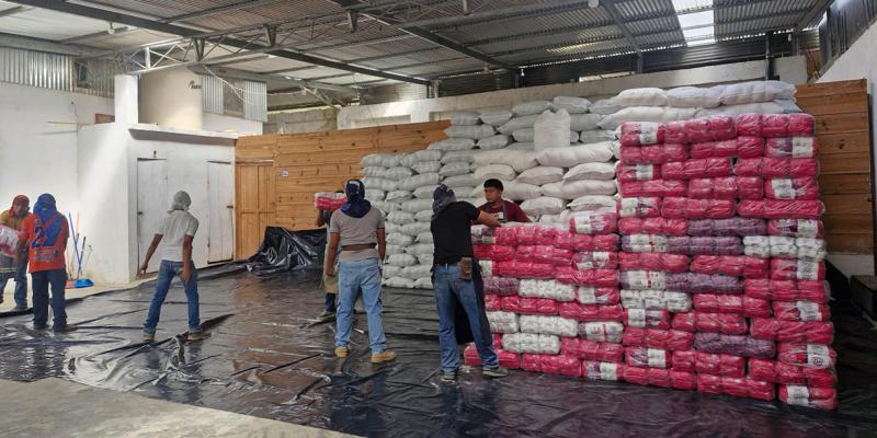 Reciben más de 15 mil raciones de alimentos para familias que participan en programa APA