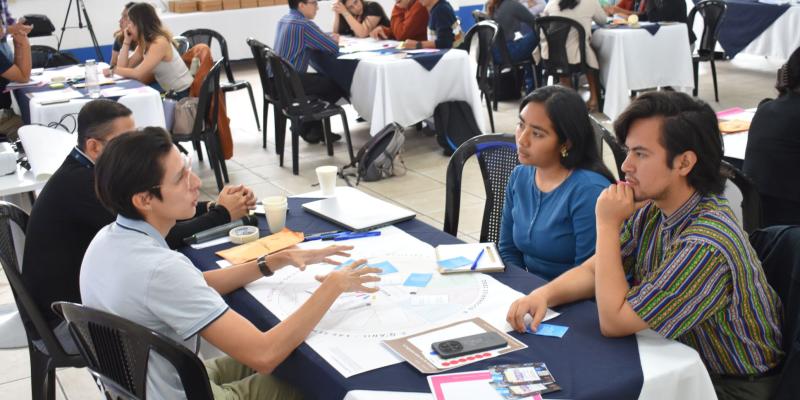 Juventudes del departamento de Guatemala participaron en el diálogo sobre la Guatemala del futuro.