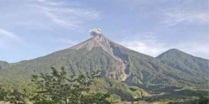 Disminuye la actividad del Volcán de Fuego