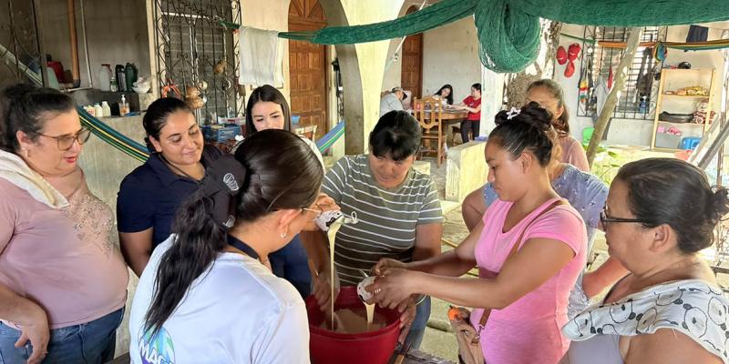 Impulsan taller de elaboración de dulces típicos en Zacapa