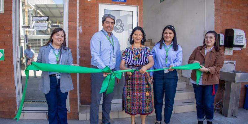 Mintrab reconoce a empresa por implementar sala de lactancia materna