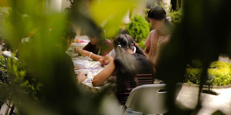 En Tejiendo Sueños, se impulsan las habilidades de las adolescentes bajo protección