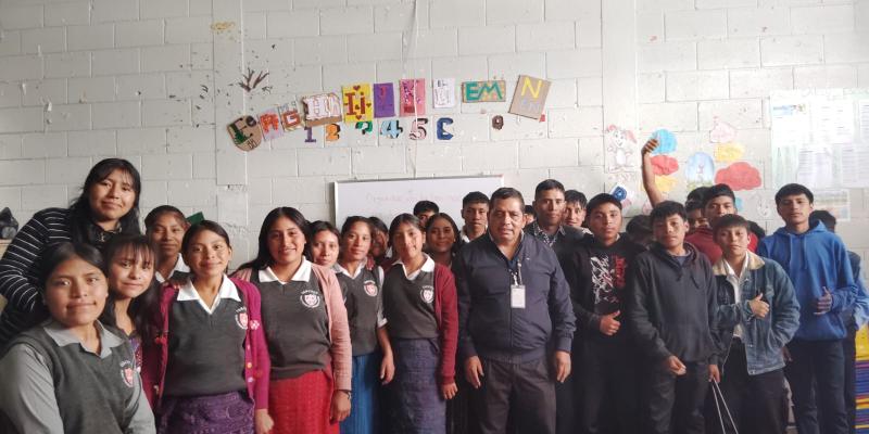 Conocimientos ancestrales fortalecen la identidad cultural de jóvenes huehuetecos