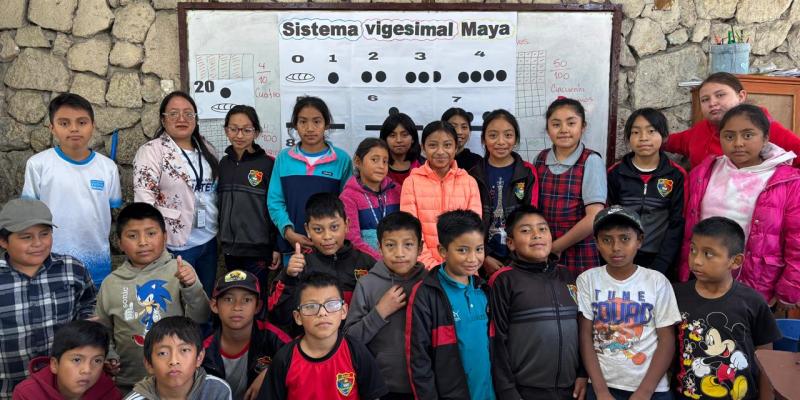 Taller de numeración vigesimal reaviva la identidad maya en las aulas quetzaltecas