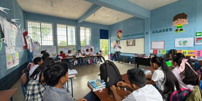 Promueven la diversidad lingüística con taller del idioma K’iche’ en Zacapa. 