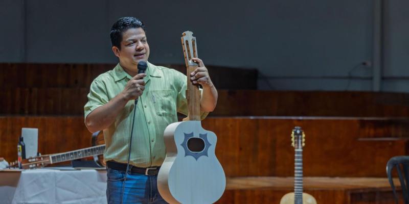 Festival Nacional de la Guitarra inicia con música, conocimiento y tradición en el Conservatorio Nacional de Música. 